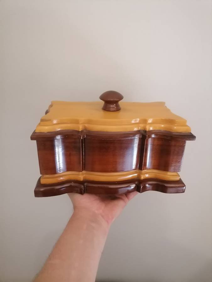 SOLID HARD WOOD JEWELRY/TRINKET BOX - OAK & ROSEWOOD - AMAZING CONDITION