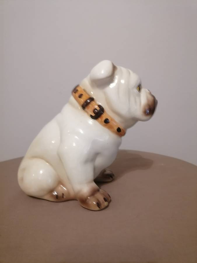 Porcelain English Bull Dogs - Large 23 CM H - 39 CM L ( NEAR MINT) - Small 18 CM H - 18 CM L (VG+)