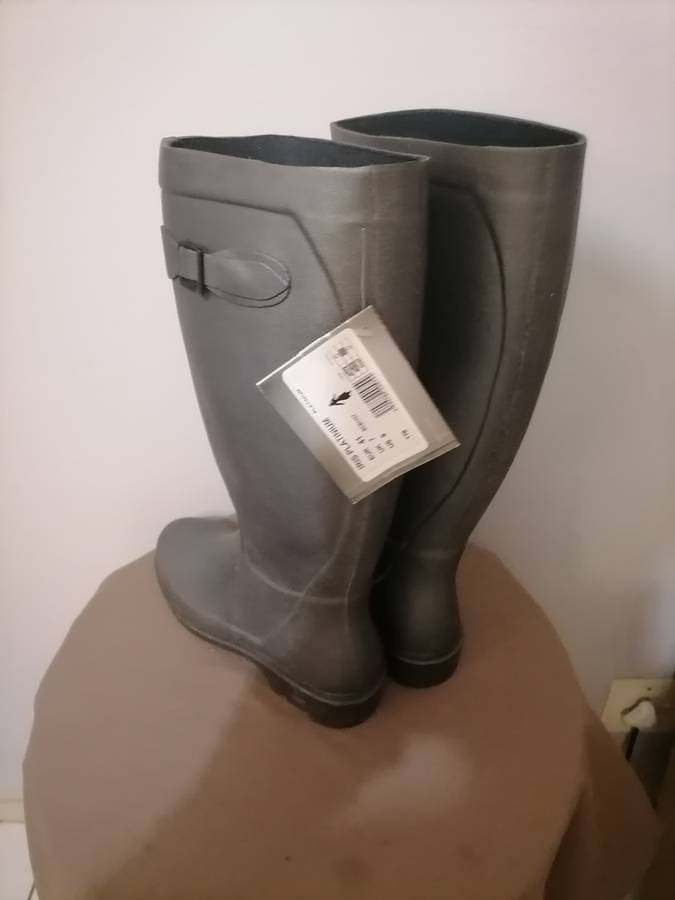 Le Chameau Women's Iris 2 Rubber Boot Platinum - EUR 41 - UK 7 - US 9 WITH TAG