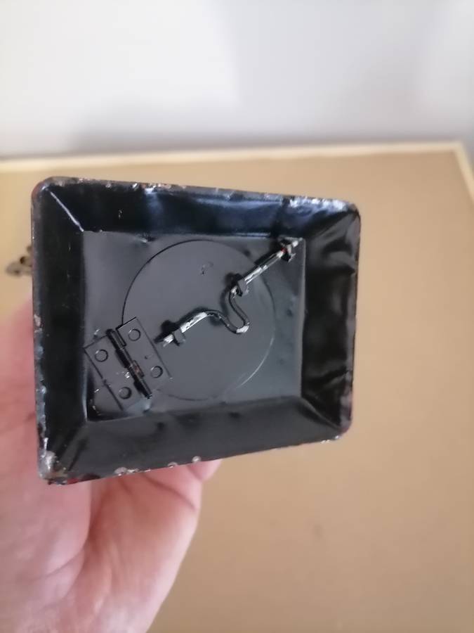 FUEL PUMP PRESSED METAL - MONEY BOX - 26 CM H X 8,5 CM L X 6,5 CM B - AMAZING CONDITION