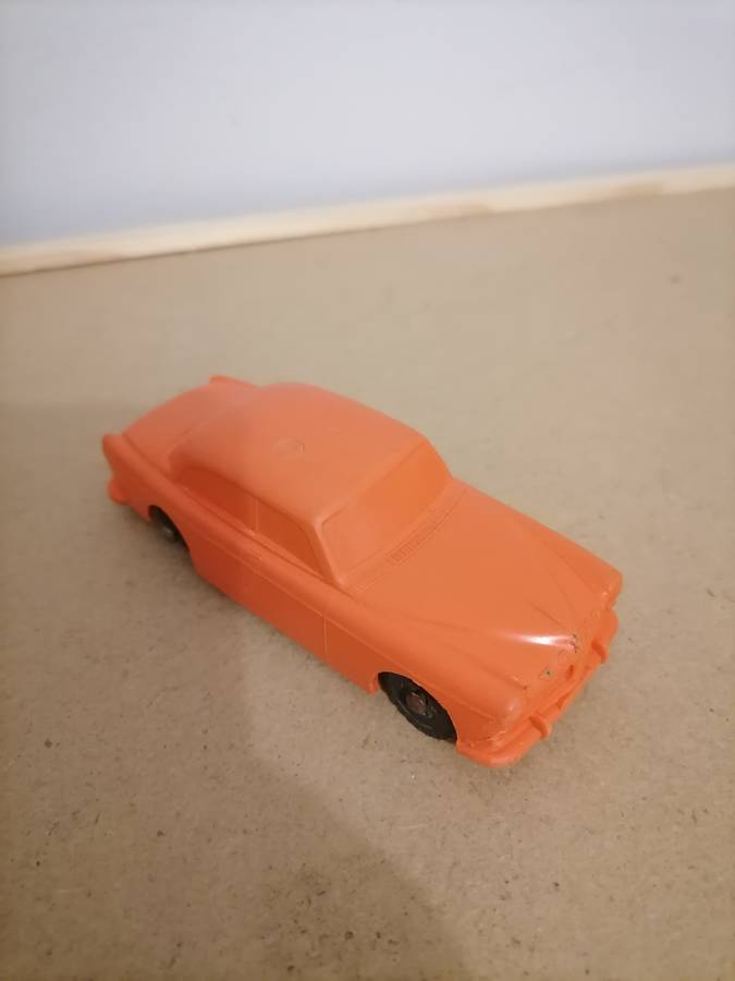 Galanite Sweden 1:43 VOLVO AMAZONE SEDAN Car "Orange" Vinyl Car NM`60 VERY RARE! - RUBBER