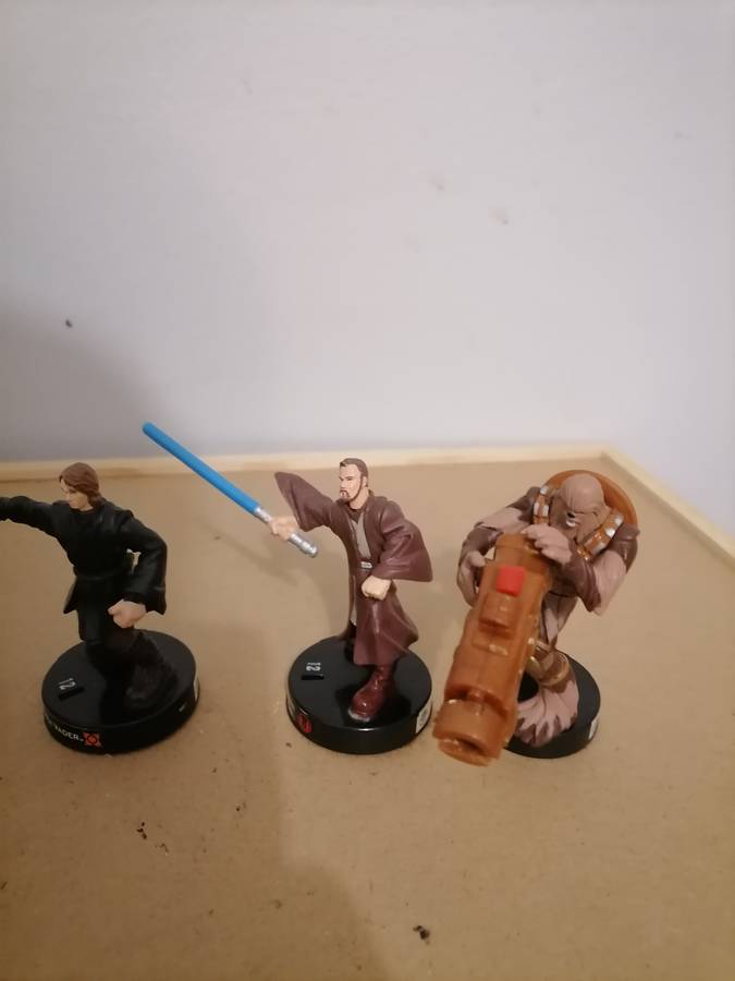 2005 LFL Hasbro Star Wars action figures Lot of 8 - AT-RT, CLONE TROOPER, DARTH VADER, WOOKIEE  SCOU