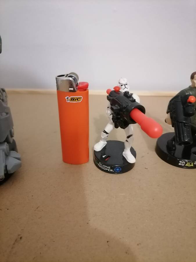 2005 LFL Hasbro Star Wars action figures Lot of 8 - AT-RT, CLONE TROOPER, DARTH VADER, WOOKIEE  SCOU