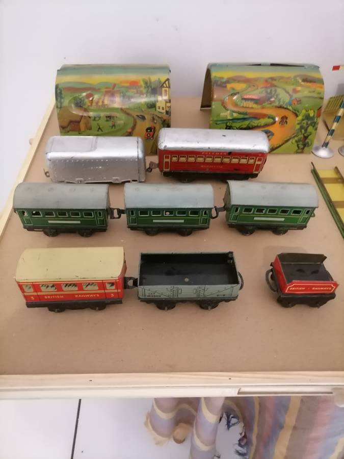 1930's - Vintage Chad Valley Metal Trains, Tunnels, Station and More AMAZING CONDITION