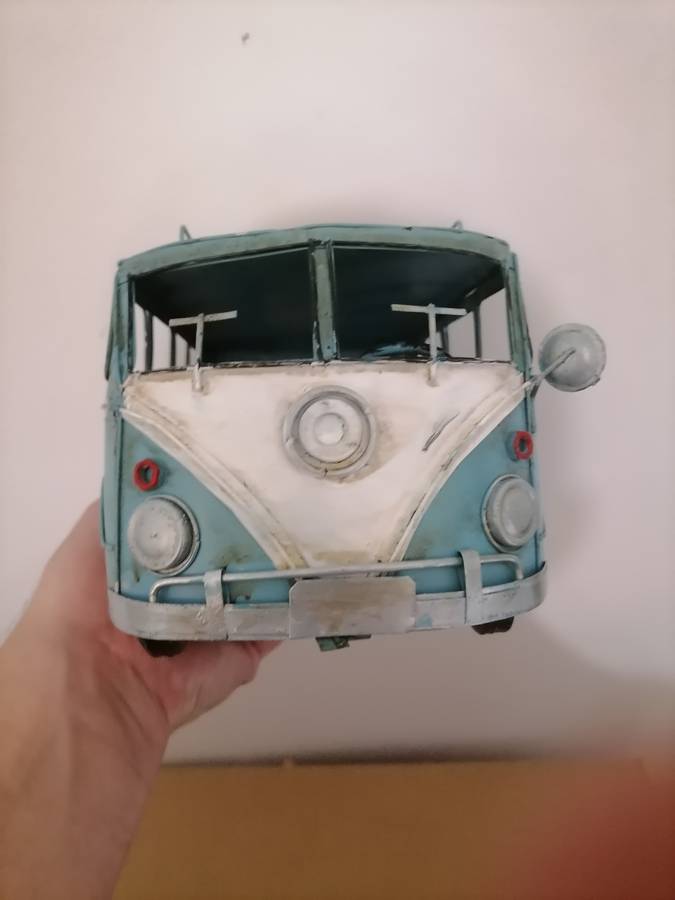 LARGE 30CM LONG VINTAGE VW STYLE SLIT WINDOW SAMBA BUS WITH SURFBOARDS TIN METAL CAMPER