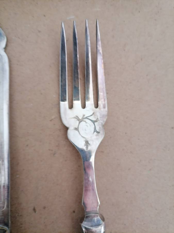 Set Of 12 Vintage Mappin & Webb Fish Forks & Knives With Case