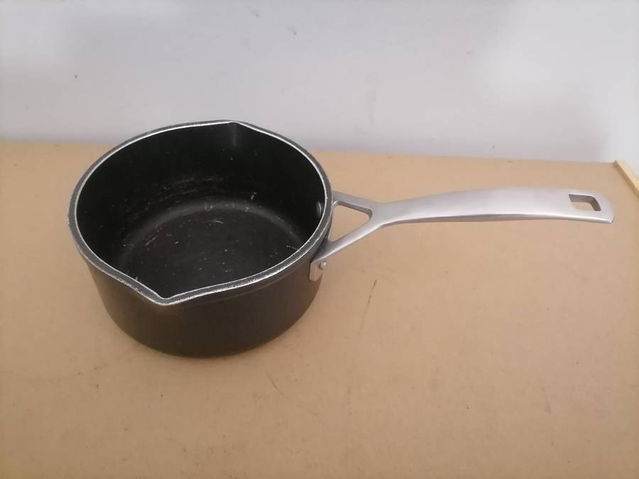 Le Creuset Toughened Non Stick Saucepan Milk Pan 16