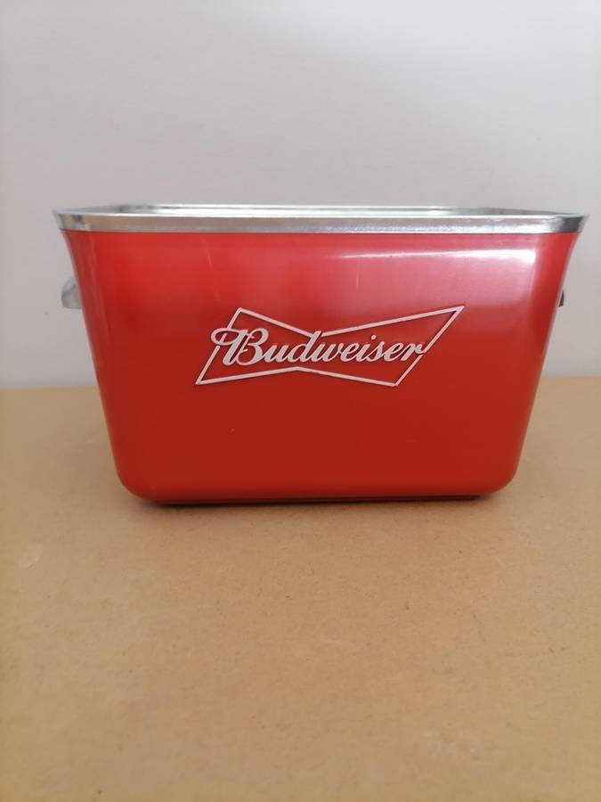 Vintage BUDWEISER Red & Chrome Hard Plastic Six Pack Cooler server
