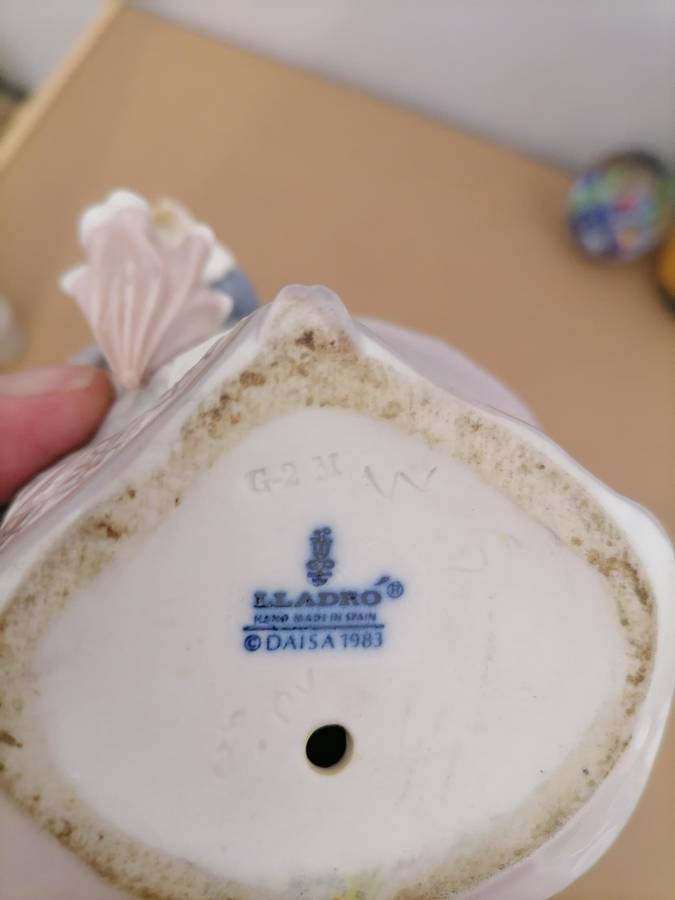 Lladro Figurine - 18 CM "Evita" - 1984-98 - Jose Puche G-2 M