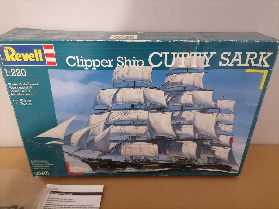 Vintage Revell 1:220 Clipper Ship Cutty Sark
