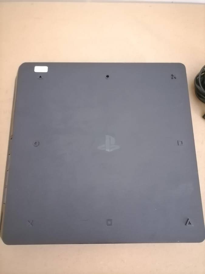 Sony PS4 Console - 500 GB with Controller