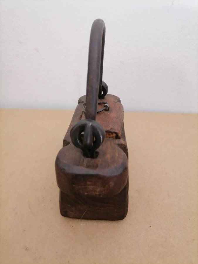 ANTIQUE HANDMADE WOODEN OIL POT VERY RARE