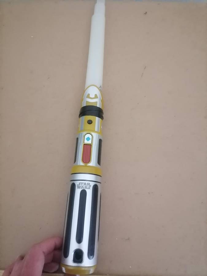 MASSIVE ORIGINAL STAR WARS BUNDEL - 1 Bladebuilders Force Master Lightsaber MULTI-COLORED - 6 FRAMED