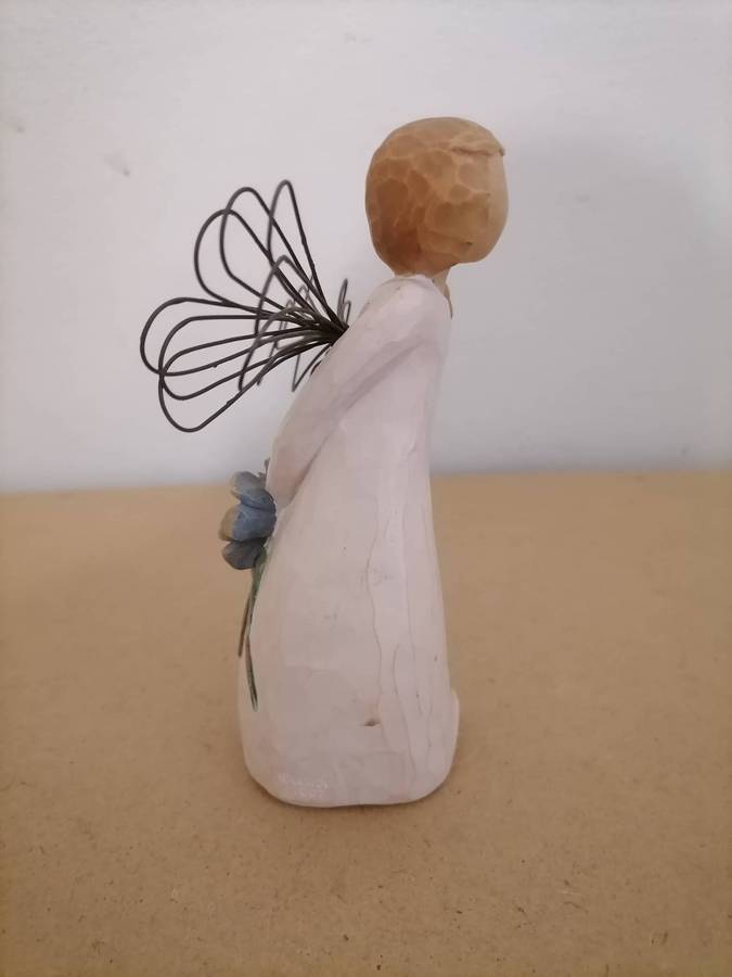 2002 Susan Lordi 5 1/4-Inch Willow Tree Figure "Thank You - AMAZING