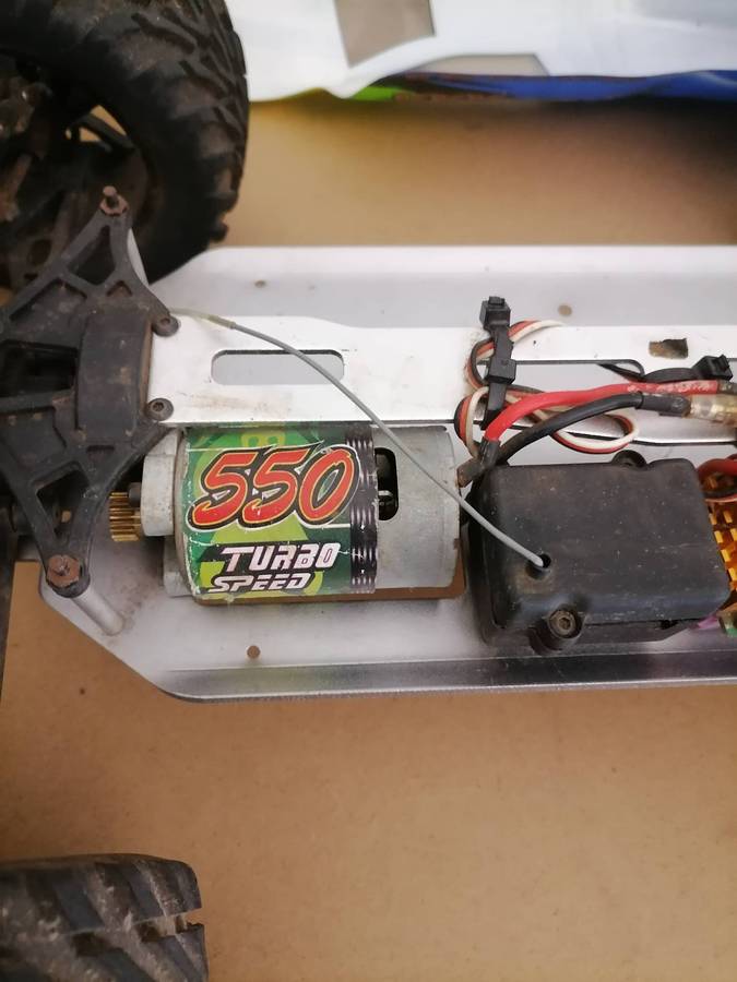 VRX Truggy XXX Sword Off Road 1/10 with Metal Frame, Brush Motor RC-550 Radio