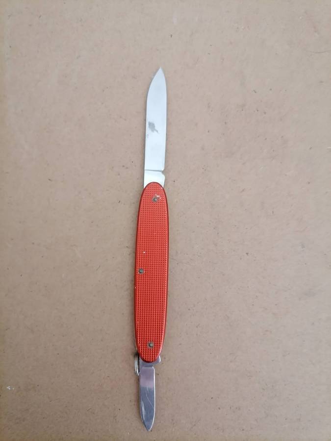 VINTAGE VICTORINOX SWISS ARMY KNIFE VICTORIA OFFICIER OFFICER SUISSE STAINLESS