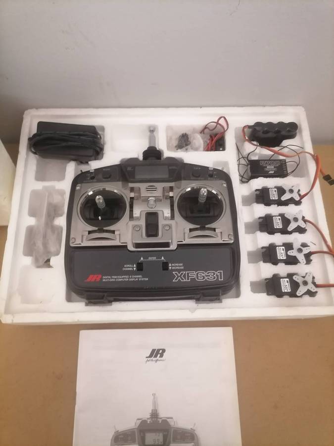 JR FEEL THE DIFFERENCE RC XF631 - 6 Channels - Digital - Computer Radio 100% COMPLETE WORKING