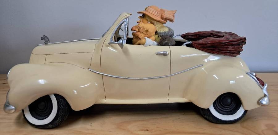 Comic Art of Guillermo Forchinos - My New Fiance