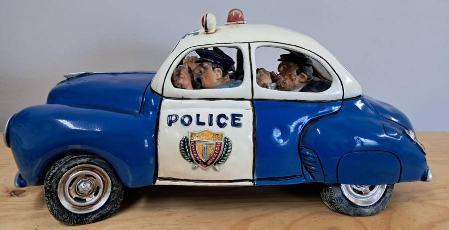 The Comic Art of Guillermo Forchino _ The Police Car