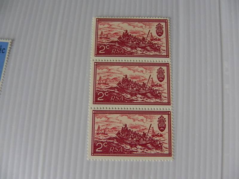 RSA 1.17 (1971) - 10th Anniversary of the Republic 2c Mint Block