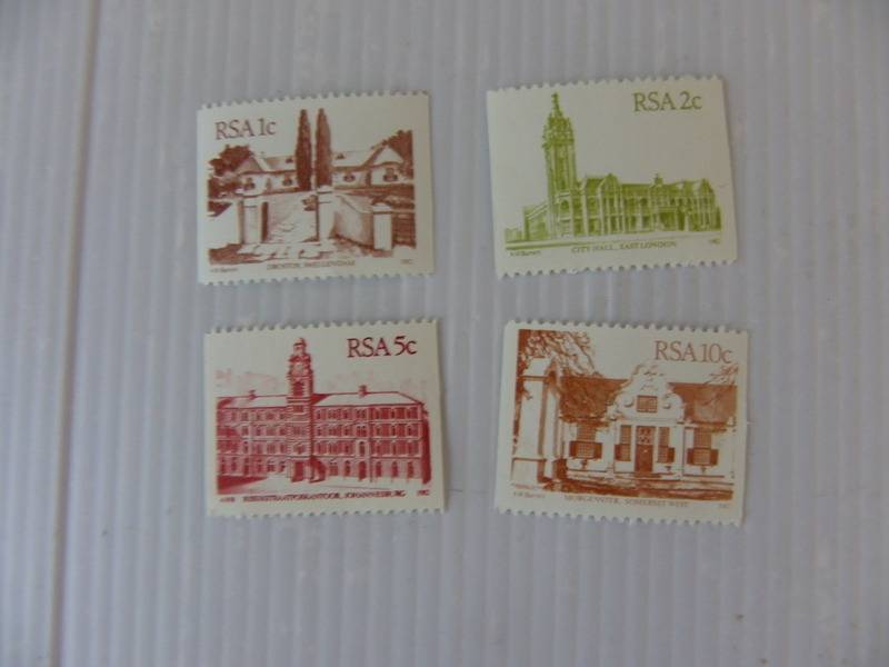 RSA 4th Definitive Series (1982) - Mint Coil Set