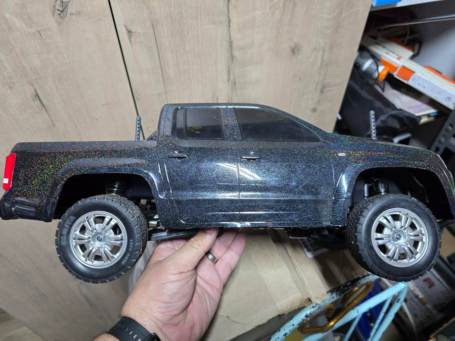 Tamiya - 1:10 VW Amarok - Built and Ready to run - sold with Controller