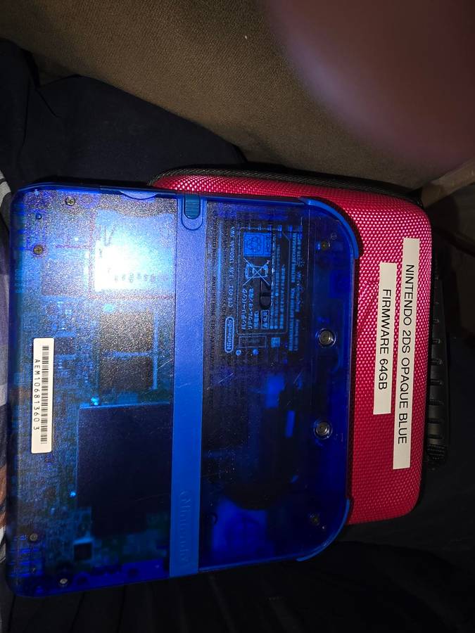 Nintendo 2DS Opaque Blue Console - with 64gb card - games loaded