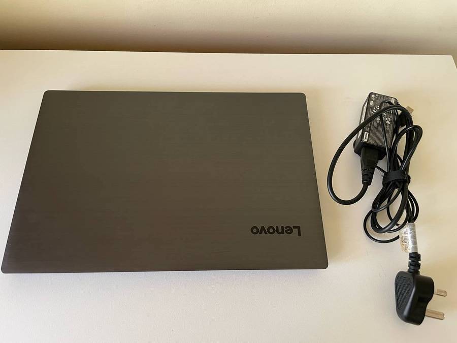 Lenovo V330 Intel i5 8th Gen 500GB SSD 8GB