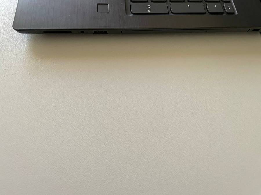 Lenovo V330 Intel i5 8th Gen 500GB SSD 8GB