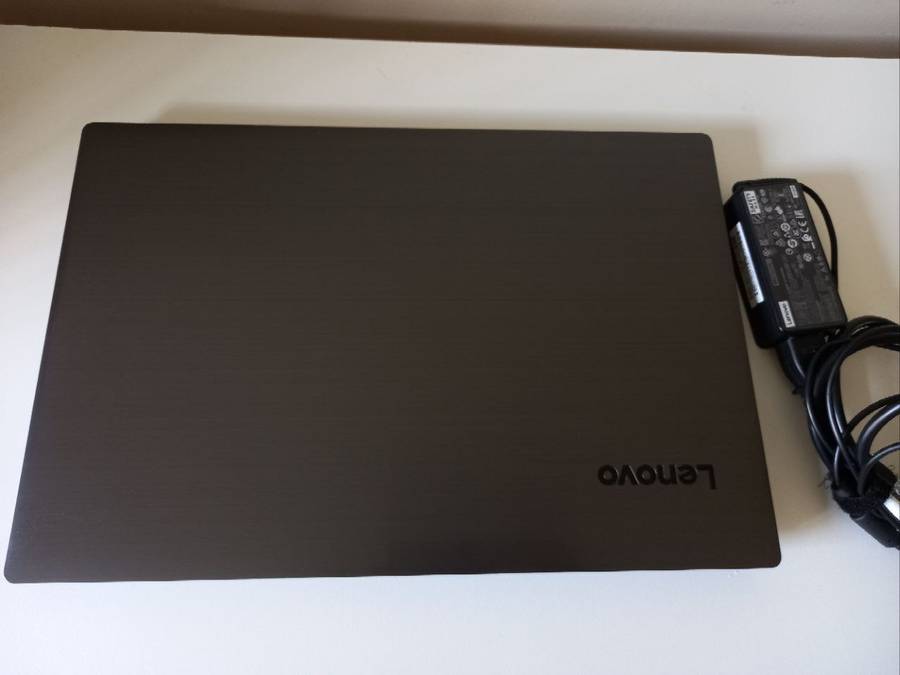 Lenovo V330 Intel i5 8th Gen 256GB SSD 8GB