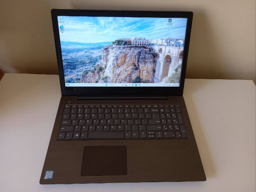 Lenovo V330 Intel i5 8th Gen 256GB SSD 8GB