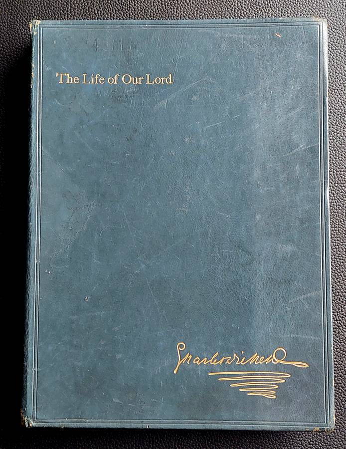 1st Edition of Charles Dickens' The Life of Our Lord - 1934 Associated Newspapers Ltd.