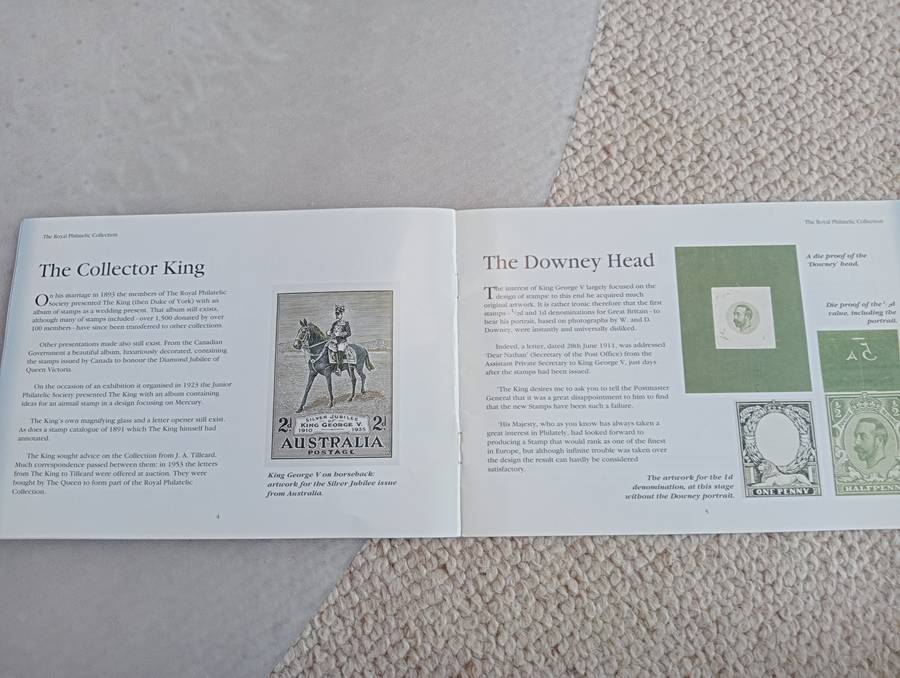 QEII ROYAL COLLECTION INVITATION 2000  { STUNNING }