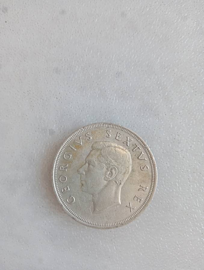 UNION  LOVELY 1952 SILVER 5 SHILLING COIN -SEE OTHER LISTINGS TODAY !!