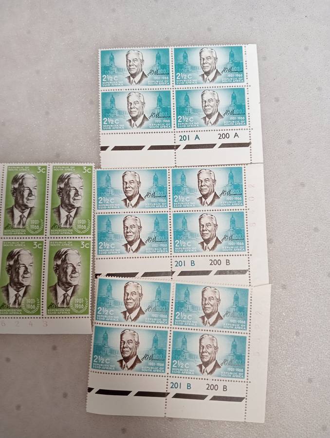 RSA-SUPERB BUNCH OF CONTROLS SOME COLOUR SHIFTS AND MORE ALL UMM-SEE BELOW