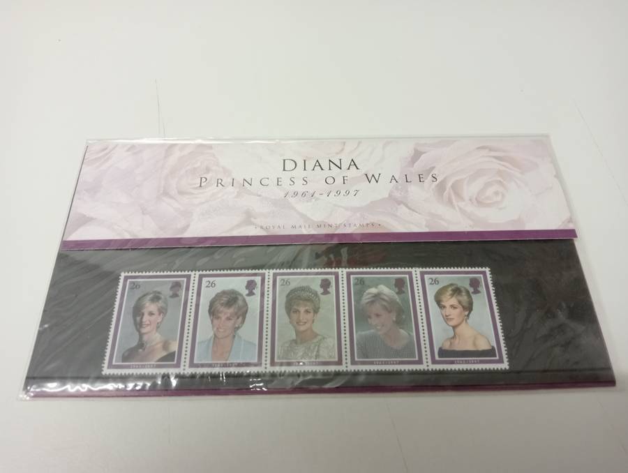 LADY DI SCARCE PRESENTATION PACK INTACT