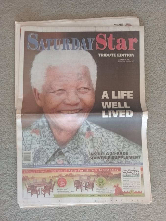 EXTREMELY SCARCE 5 DIFFERENT " MANDELA NEWSPAPERS 2013 " UNREAD AS NEW-ALL PARTS INCLUDED !!