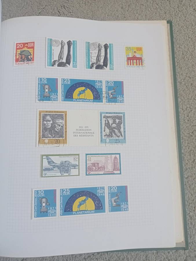 DDR-BEAUTIFUL COMPLETE FOR THE PERIOD MINT AND USED IN ALBUM-50 PAGES !!!!!