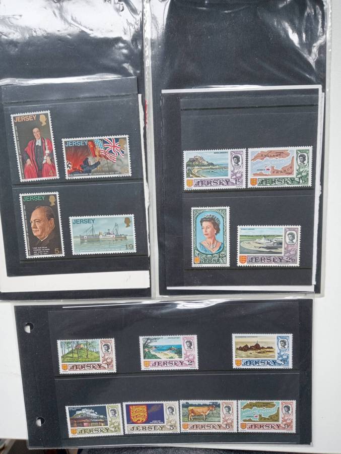 JERSEY-QEII SET TO POUND AND MORE UMM