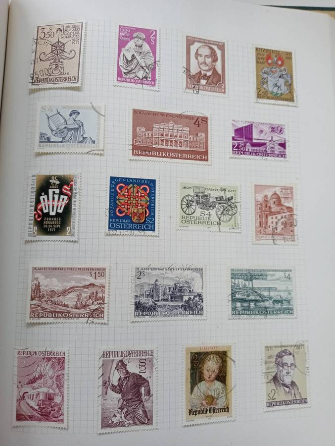 AUSTRIA-VALUABLE RUN-mini sheets included-must scroll down to see all