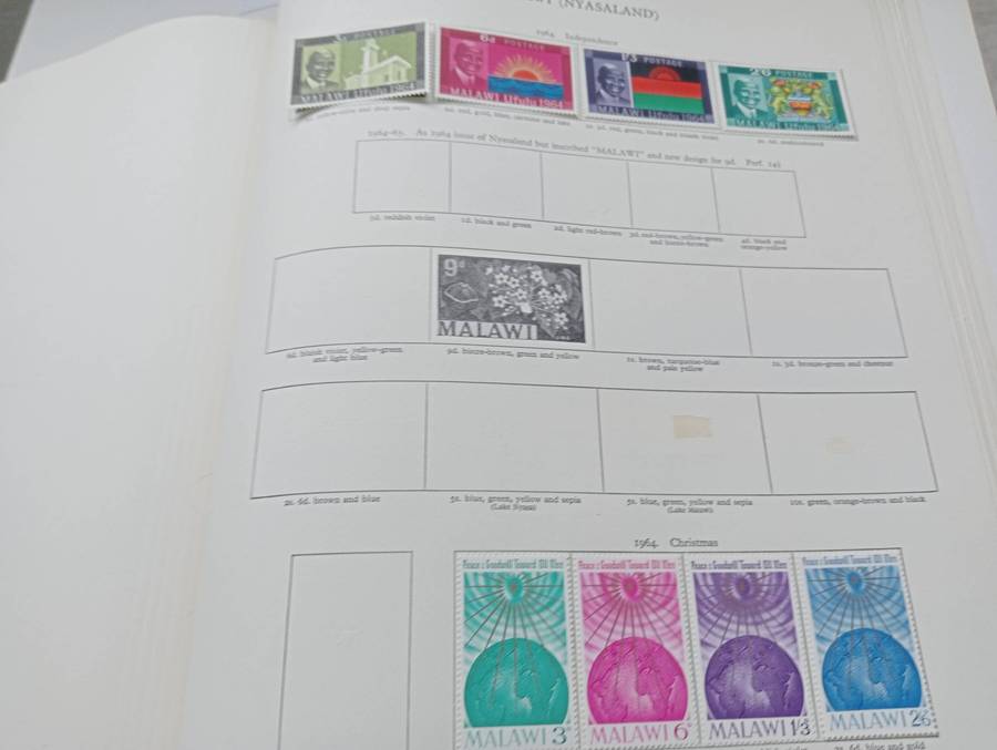 MALAWI-LOVELY COLLECTION  vfm-see below