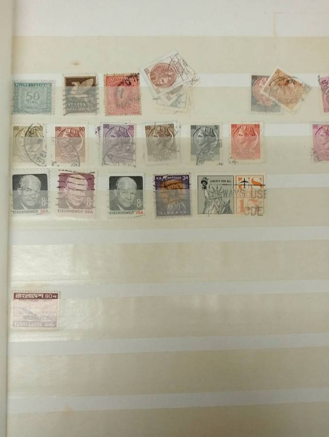 STOCK BOOK WITH A WORLD MIX