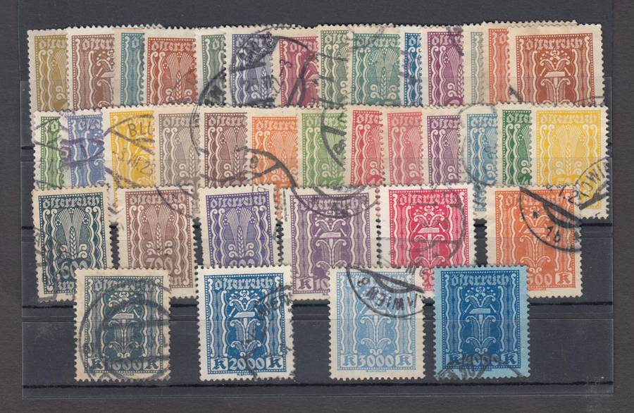 Austria 1922 Set Scarce R1200.00  Complete VFU