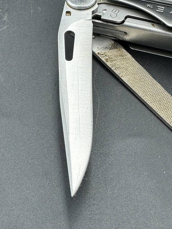 Leatherman Wave 1st Gen (0898 Date Stamp)