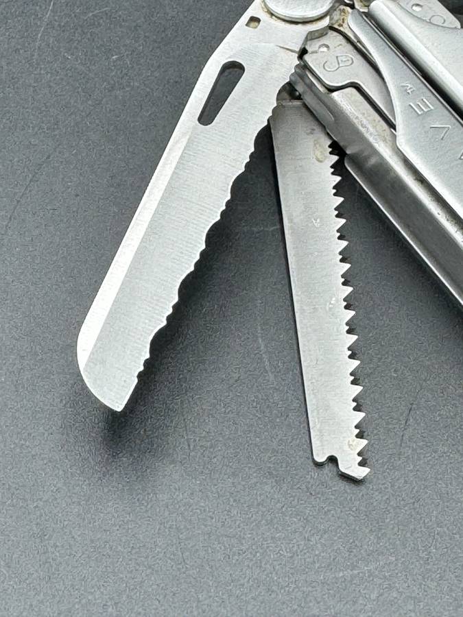 Leatherman Wave 1st Gen (0898 Date Stamp)