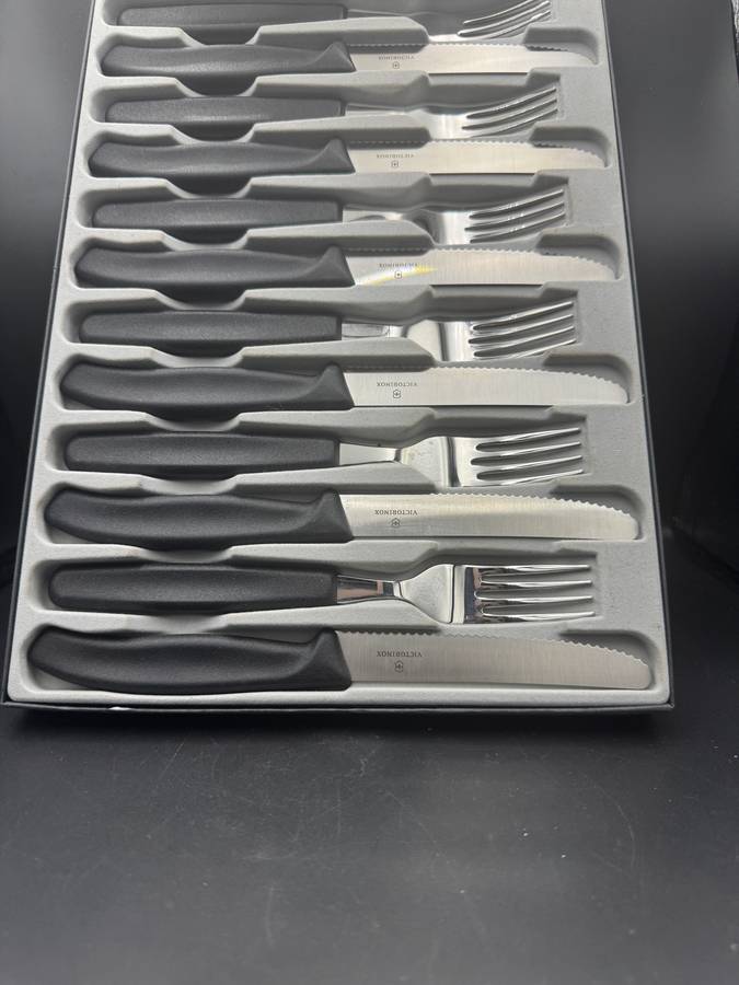 Victorinox Swiss Classic Table Cutlery Set, 12-Piece