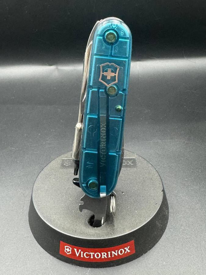 Victorinox CyberTool L With Fold-Out Bit Case - Transparent Aqua , 91mm