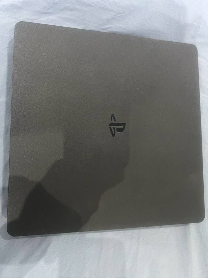 Sony PlayStation 4 with 2 controllers 1TB