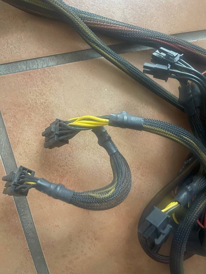 Thermaltake Toughpower 750w Gold Power Supply