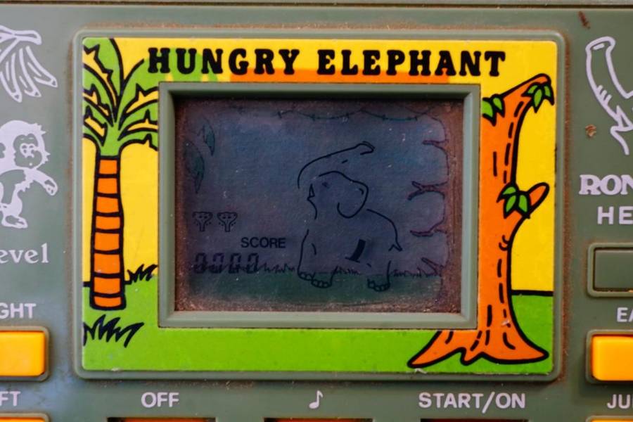 Tronica Hungry Elephant Ronica HE-90 Electronic Handheld Game **Great Condition**